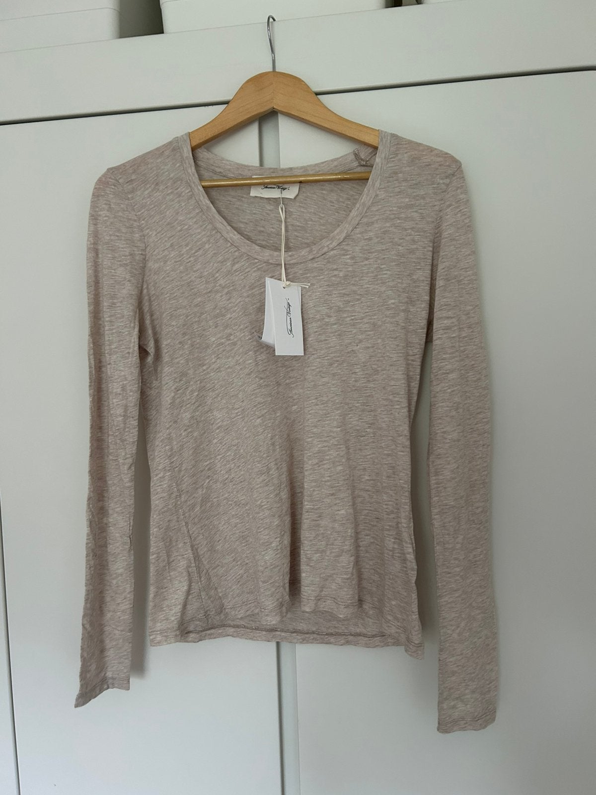 American vintage - Ecru longsleeve. Maat S. Nieuw, Ophalen of Verzenden, Nieuw, Maat 36 (S), Beige