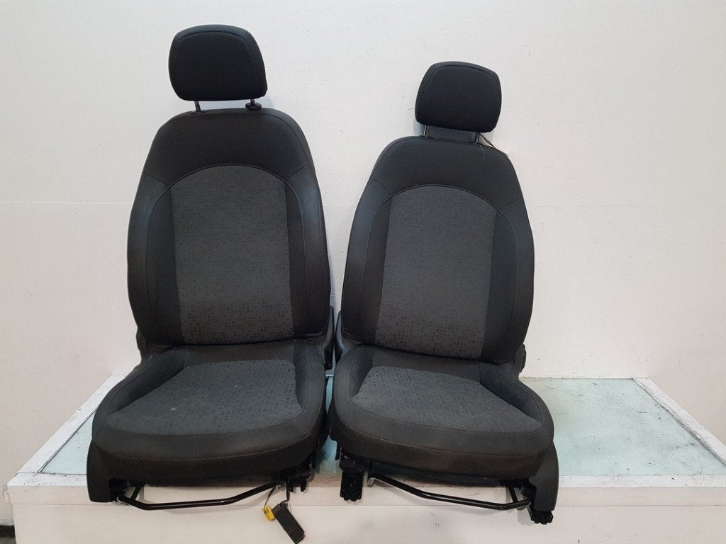 INTERIEUR COMPLET Opel Adam (01-2012/12-2019), Autos : Pièces & Accessoires, Habitacle & Garnissage, Opel, Utilisé