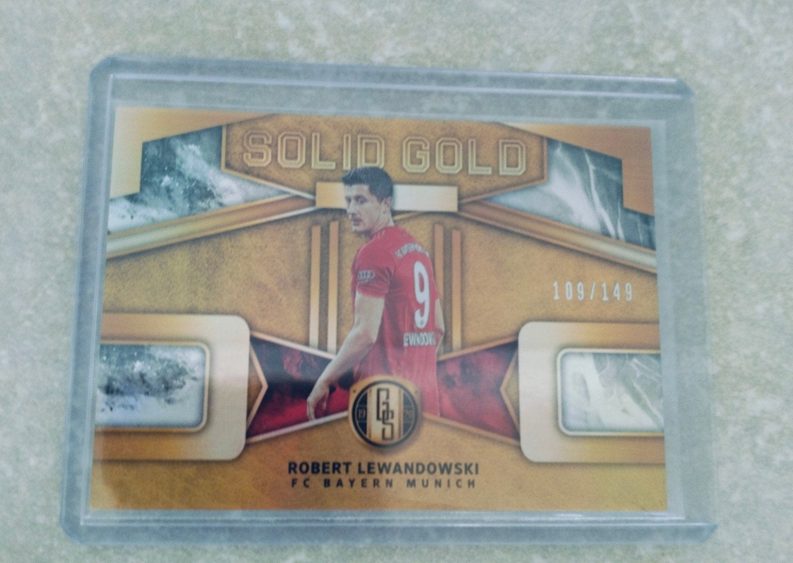 Panini Solid Gold Robert Lewandowski Bayern München, Verzamelen, Ophalen of Verzenden