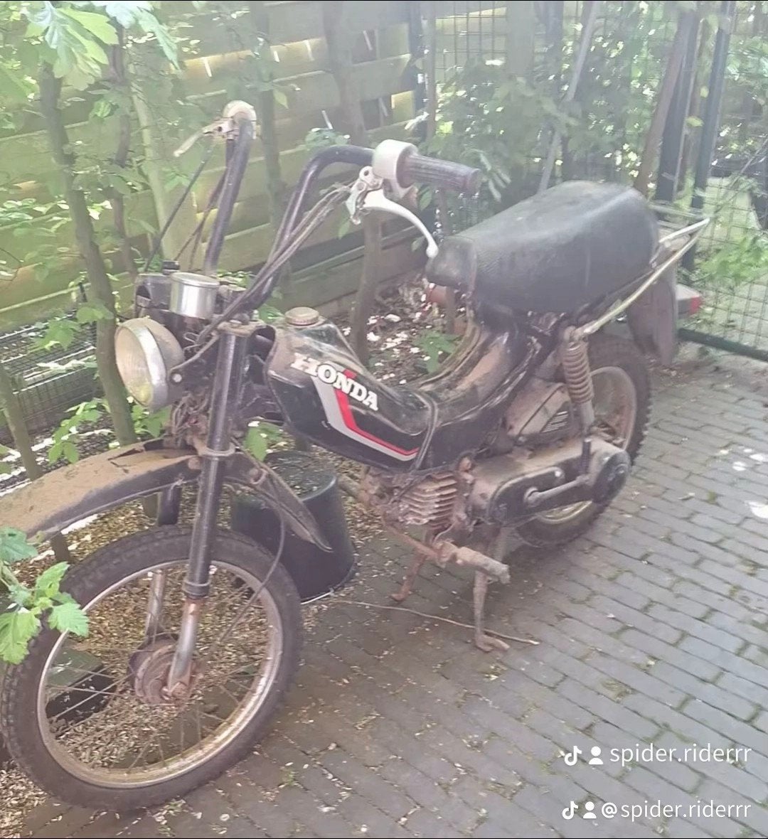 Scooters brommers en motors gezocht, Fietsen en Brommers, Brommers | Tomos, Ophalen