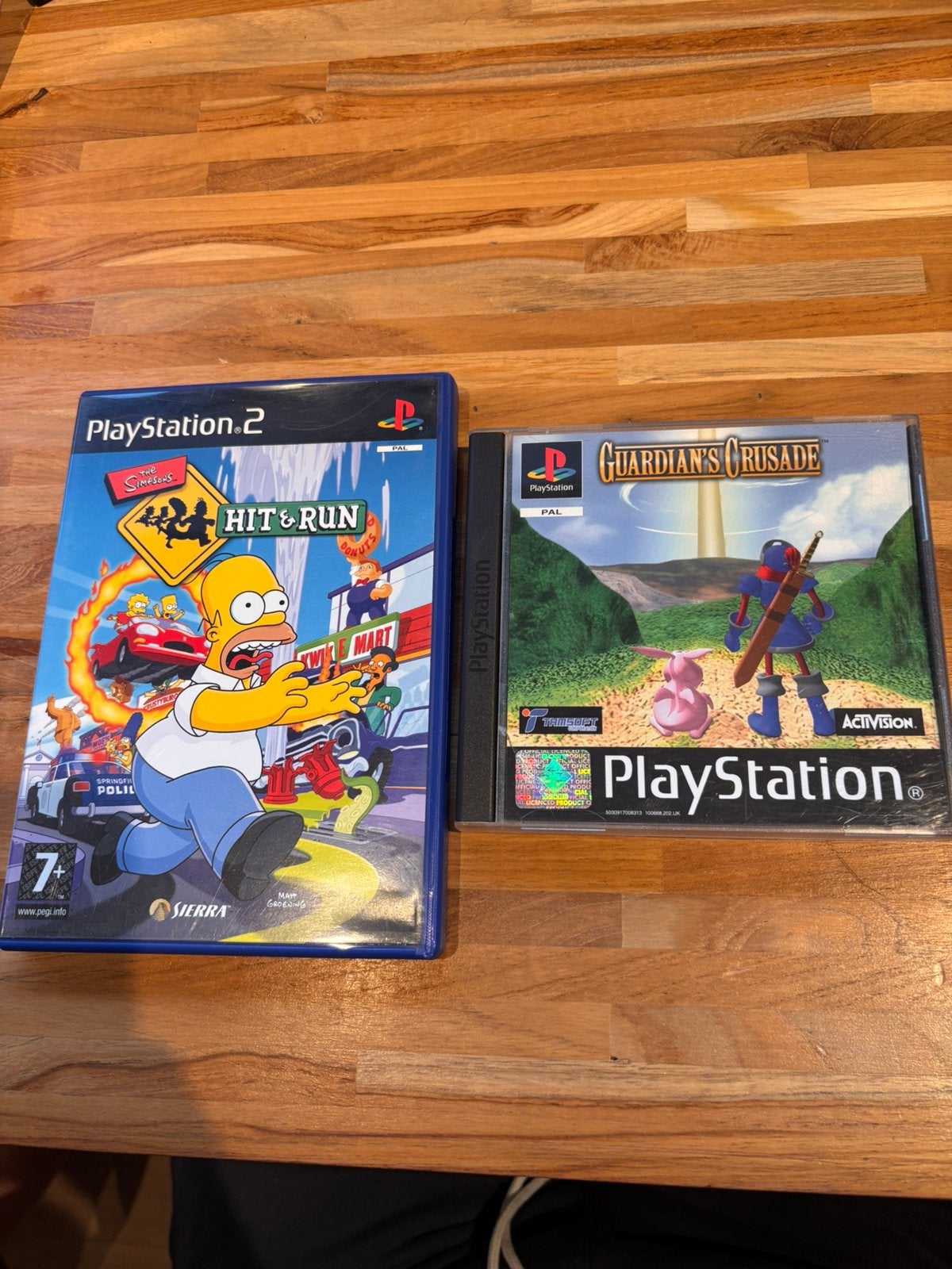 Simpsons hit & run / Guardian’s crusade, Ophalen, Zo goed als nieuw