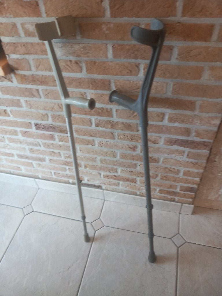 tabouret coudé 2 pièces, Divers, Enlèvement ou Envoi, Ajustable, Utilisé