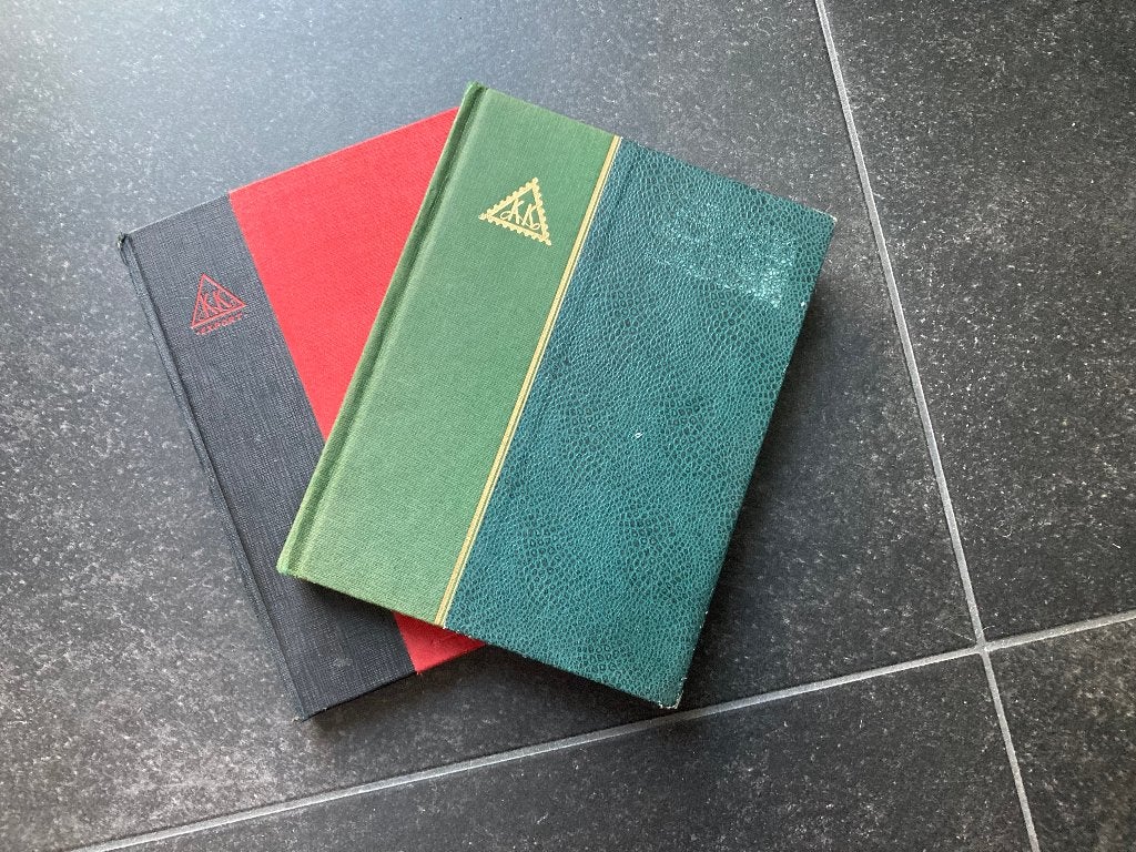 2 albums de timbres, Enlèvement ou Envoi, Album de collection