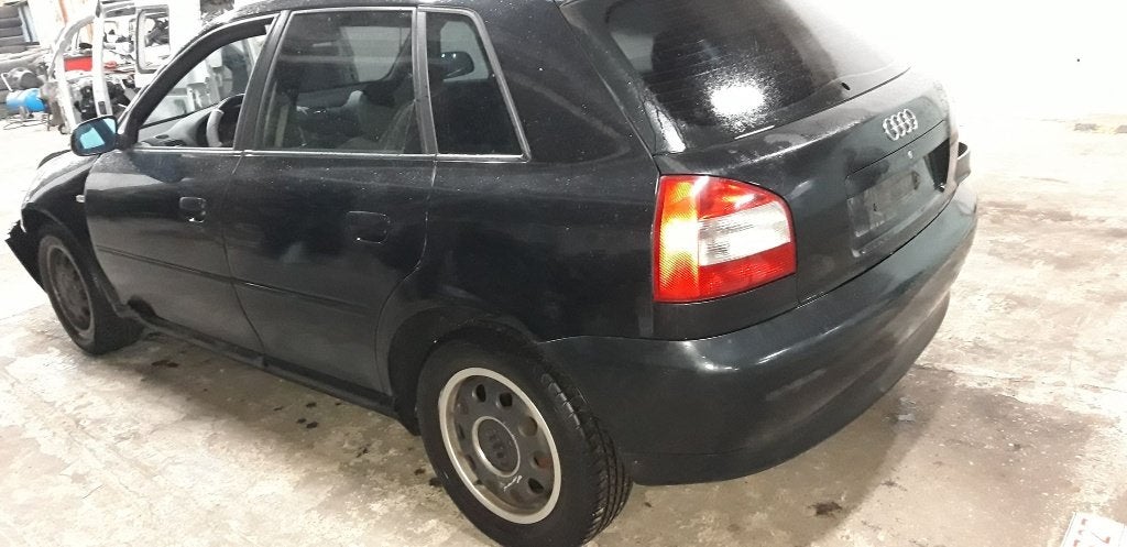A vendre toutes pieces Audi A3 8l 1996 a 2003 noir, Enlèvement, Utilisé, Audi