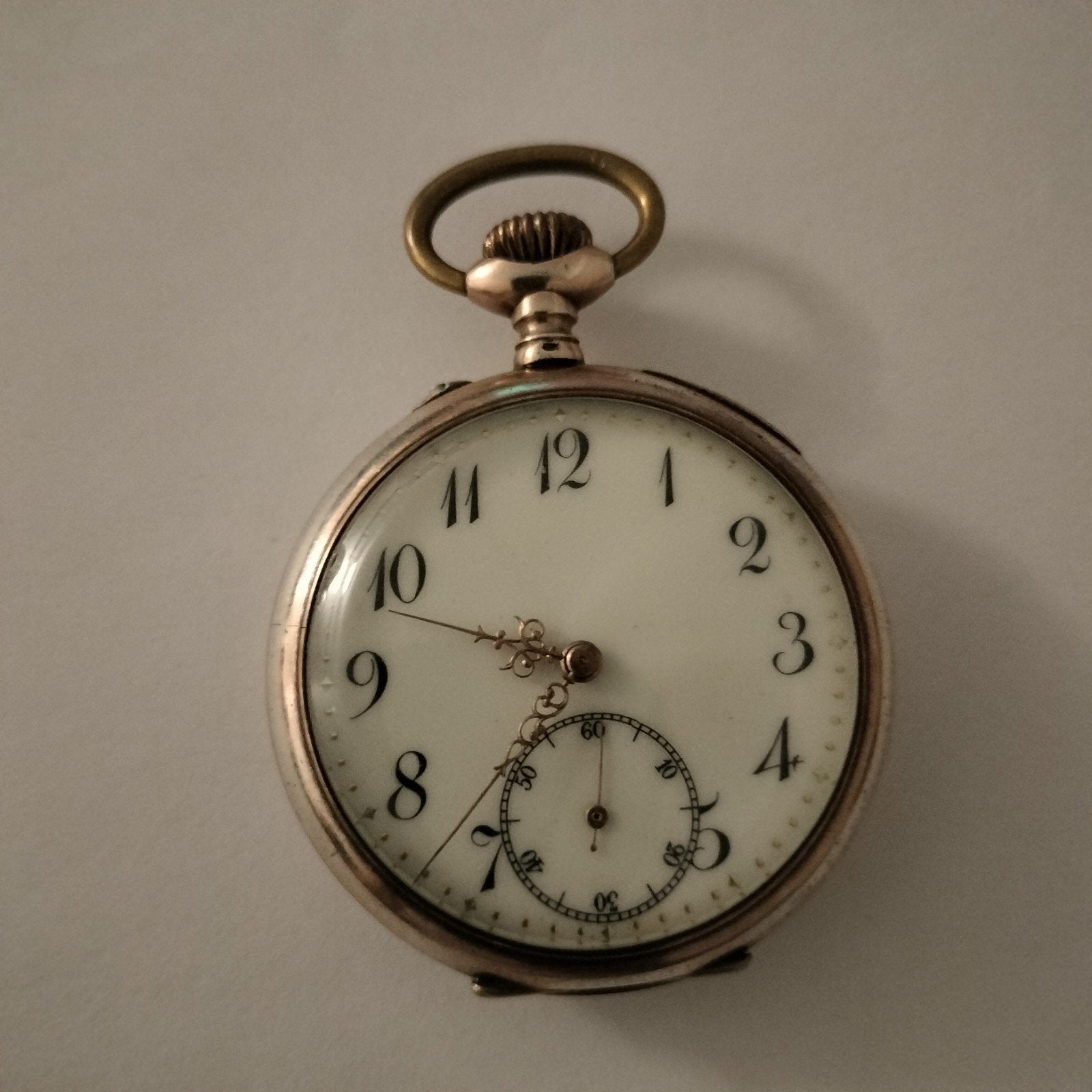montre à gousset suisse en argent, Argent