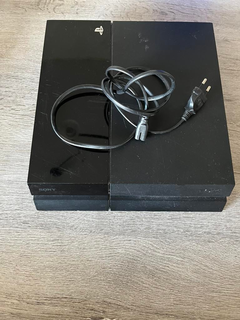 Playstation 4 + 17 games + VR bril en geweer + 2 contollers, Games en Spelcomputers, Ophalen, Met games, Met 2 controllers, Zo goed als nieuw