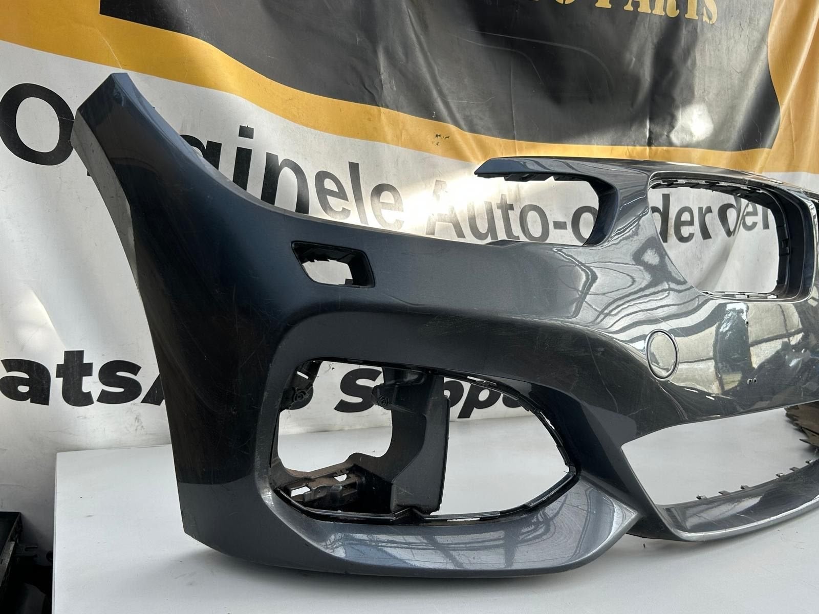 VOORBUMPER BMW F20 F21 1 SERIE 4PDC ORIGINEEL 8091932, Auto-onderdelen, Gebruikt, -, Voor, -