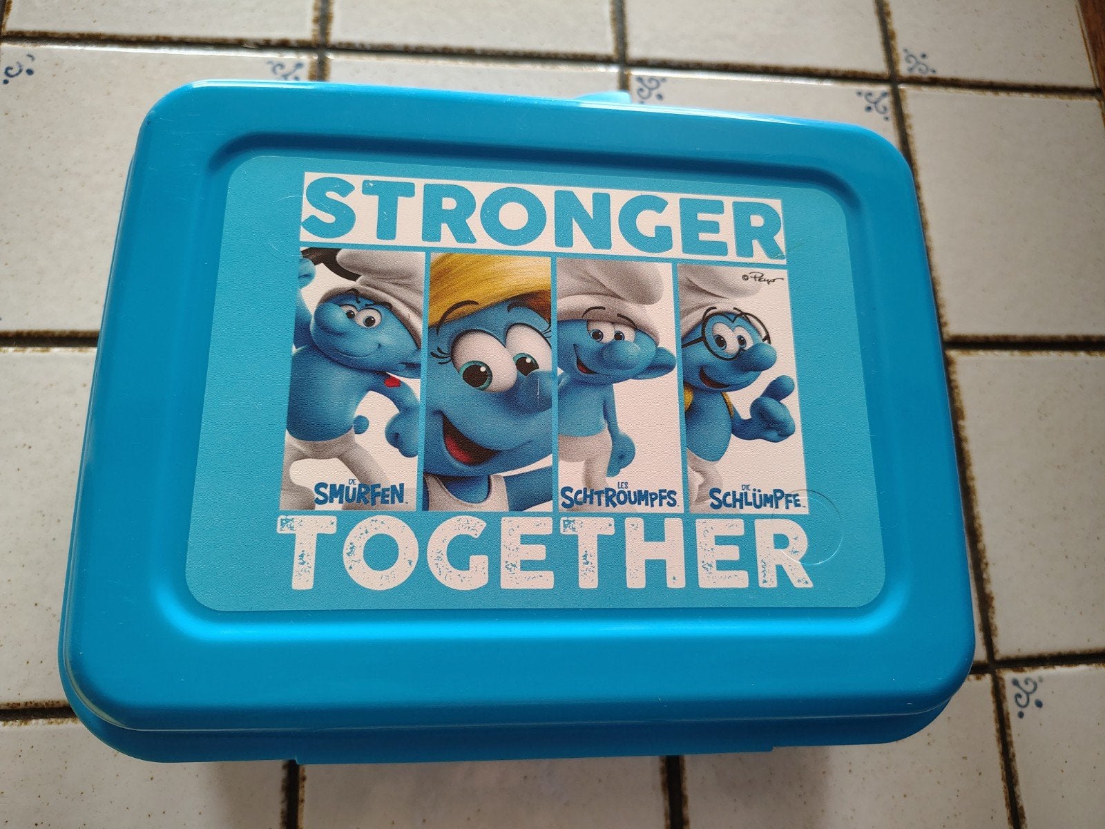 Brooddoos de smurfen, Ophalen