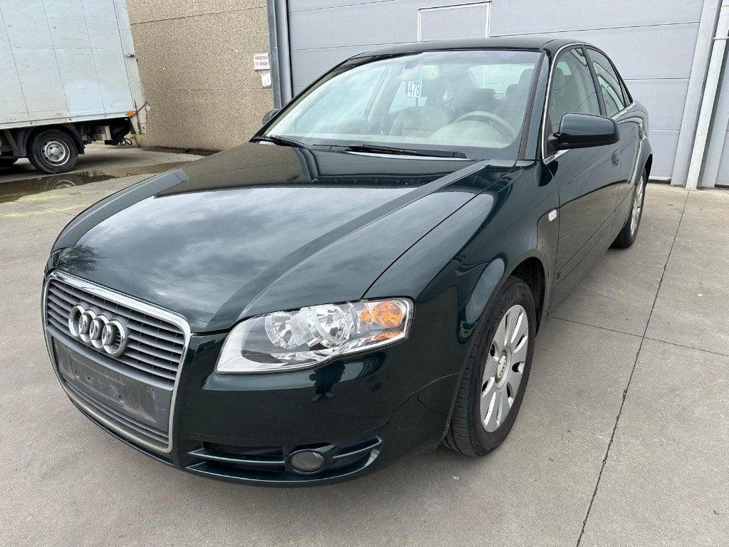 Audi A4 1.9 TDI, SIÈGE, CHAUFFAGE,, Autos, Achat, Beige, Entreprise, Boîte manuelle