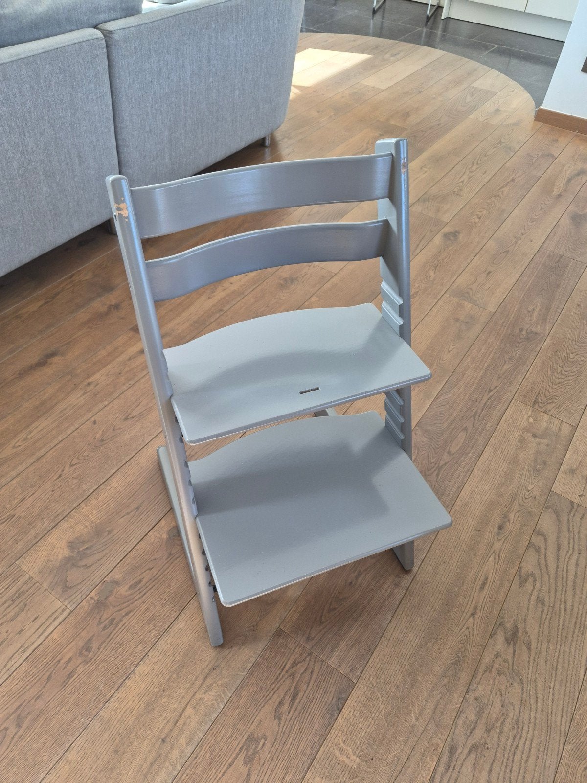 Chaise haute évolutive enfant – gris Stokke Trip Trap
Chaise, Enlèvement, Utilisé, Chaise évolutive