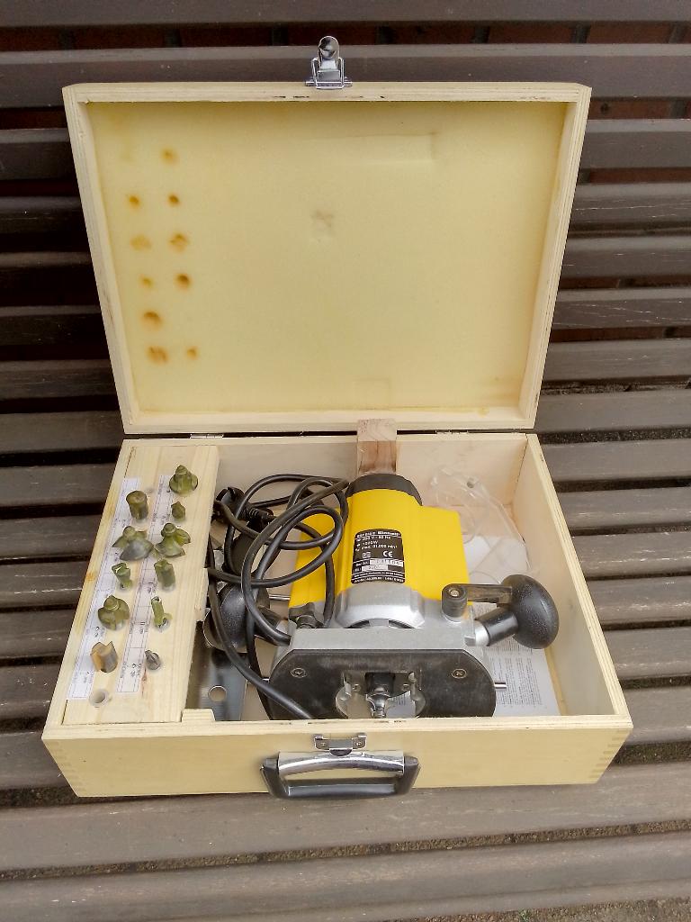 Bovenfrees Einhell, Bricolage & Construction, Outillage | Fraiseuses, Enlèvement, Routeur