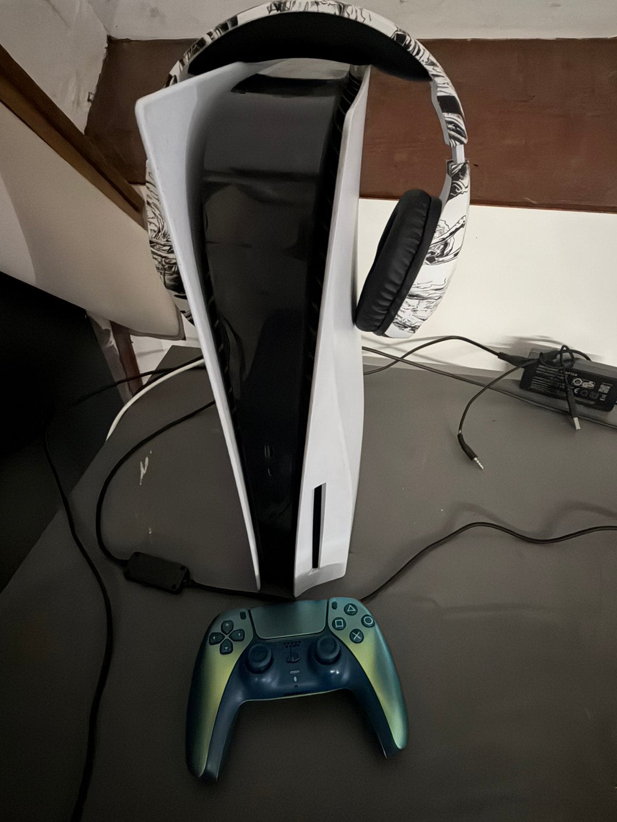 Playstation 5 met monitor en controller en headset, Games en Spelcomputers, Spelcomputers | Sony PlayStation 5, Ophalen, Gebruikt