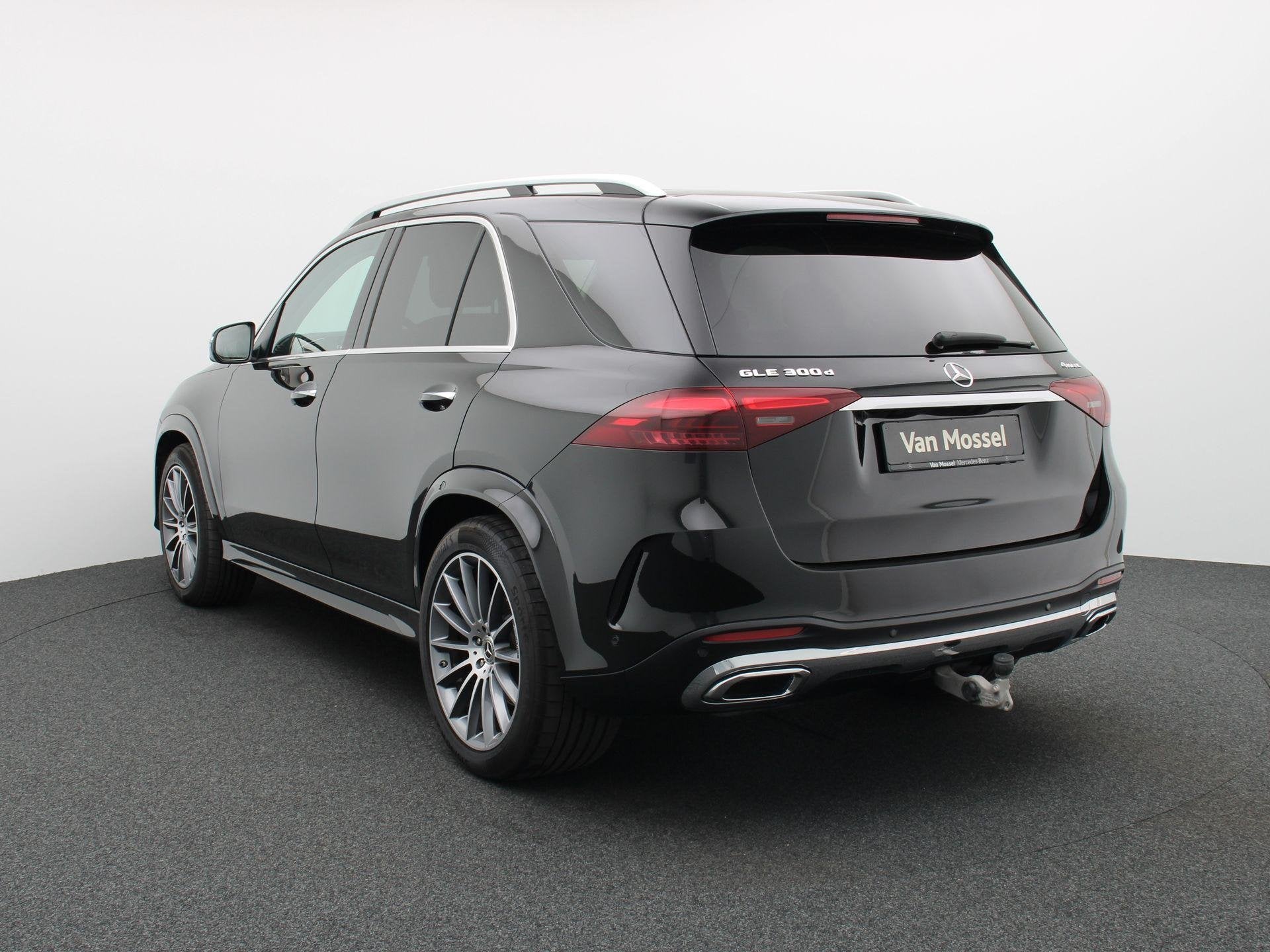 Mercedes-Benz GLE 300 d 4MATIC AMG LINE + AIRMATIC + TREKHAA, Auto's, Dealer onderhouden, Stof, Euro 6, 4 cilinders
