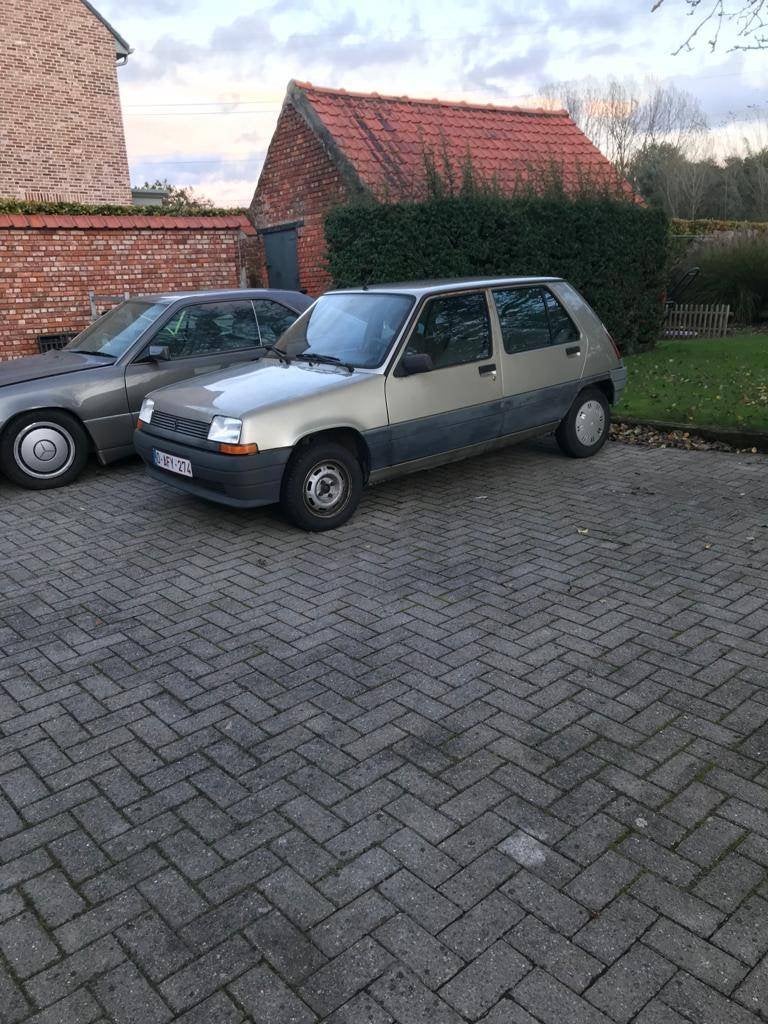 Renault Oldtimers, Autos, Renault, Achat, Beige, Boîte manuelle, Beige