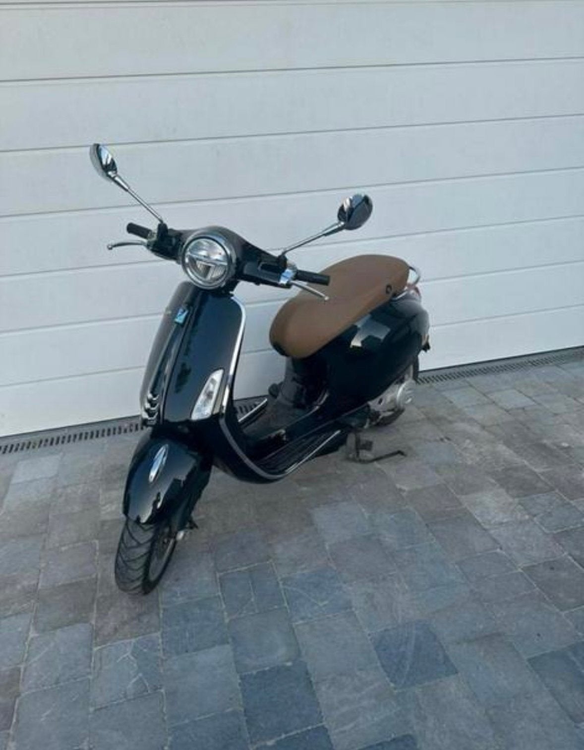 Vespa primavera 2022, Ophalen, Zo goed als nieuw