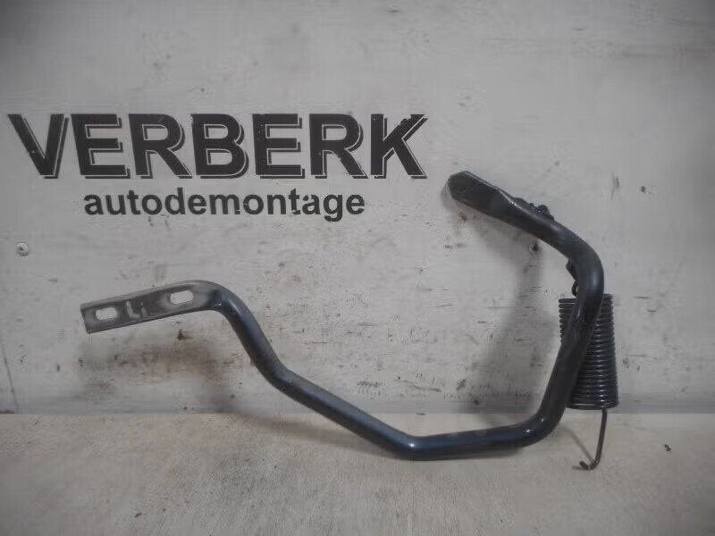 ACHTERKLEPSCHARNIER LINKS Audi 100 (C3) (443827299), Auto-onderdelen, Gebruikt, Auto-Union-Straße 1, 85057 Ingolstadt, DE, Info@audi.de