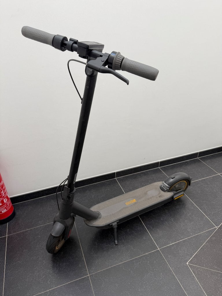 Ninebot KickScooter Max G30, Vélos & Vélomoteurs, Trottinettes, Enlèvement, Utilisé, Step électrique (E-scooter), Ninebot