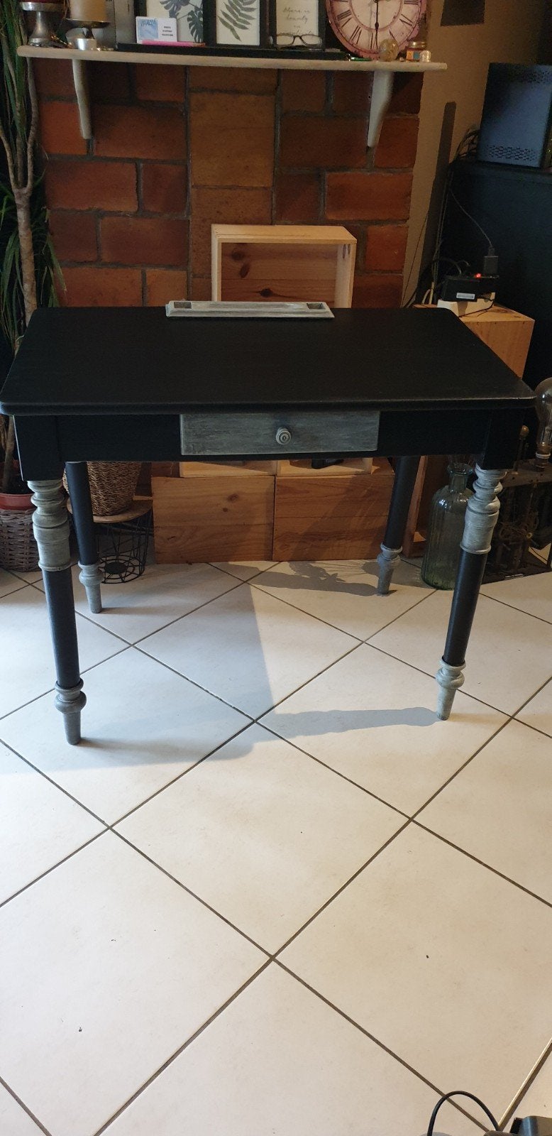 petit bureau peint, Maison & Meubles, Enlèvement