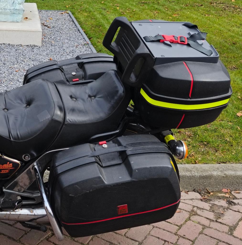 Koffersets Moto Guzzi California III, Motoren, Motoren | Moto Guzzi, Particulier