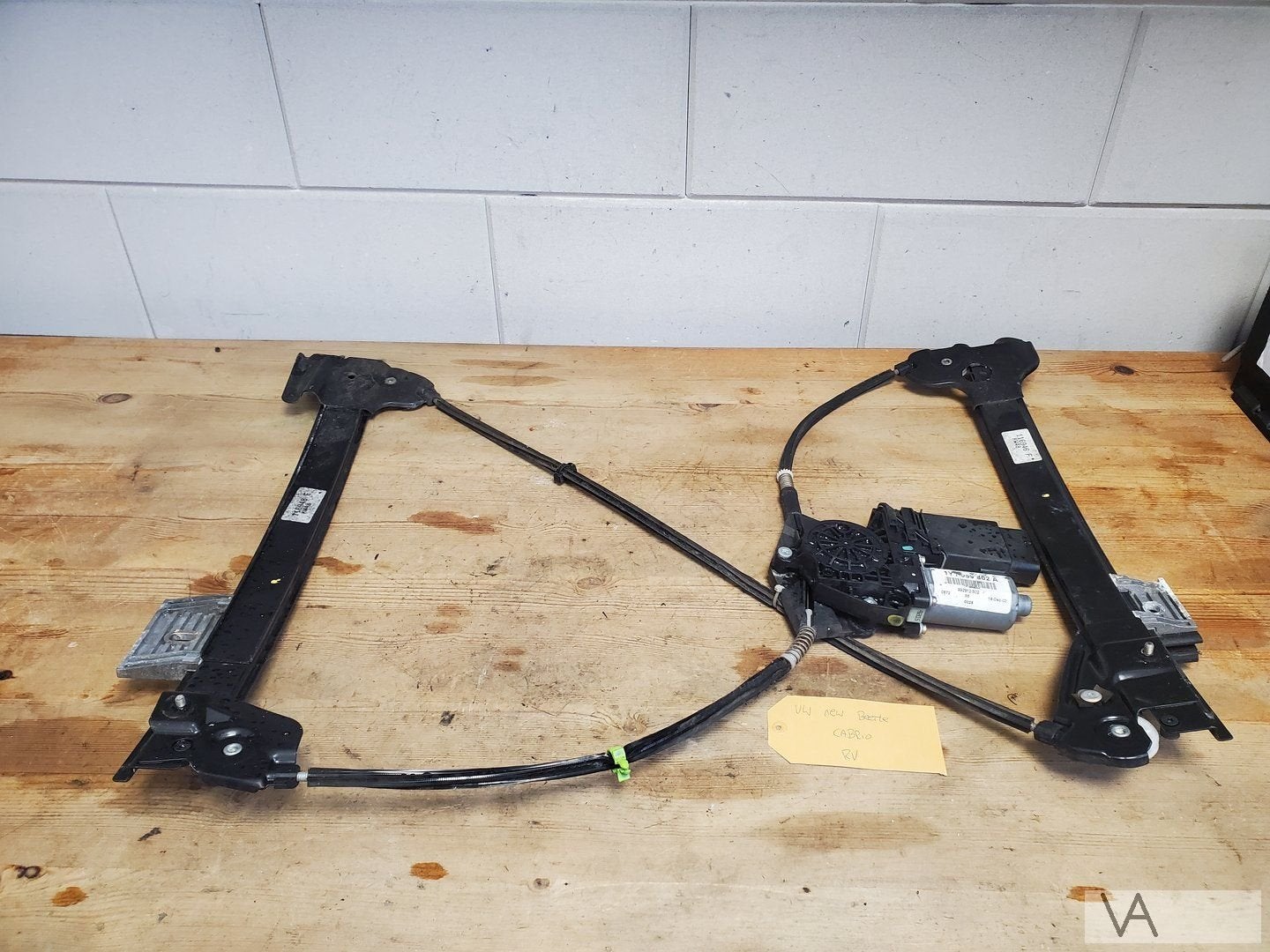 Volkswagen New Beetle cabrio raammechanisme rechts voor €350, Gebruikt, -, Volkswagen, -