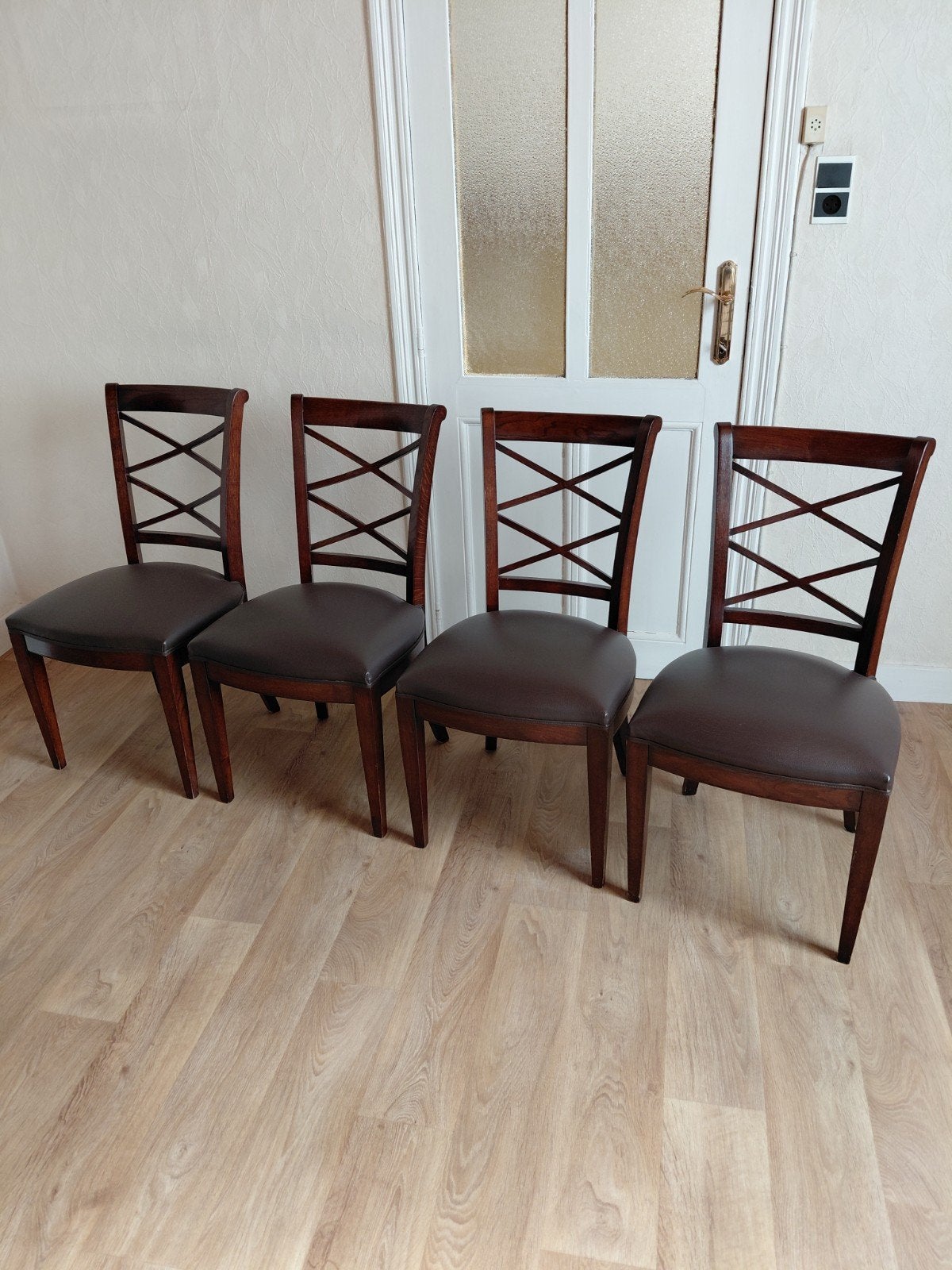 chaises de salle à manger, Enlèvement