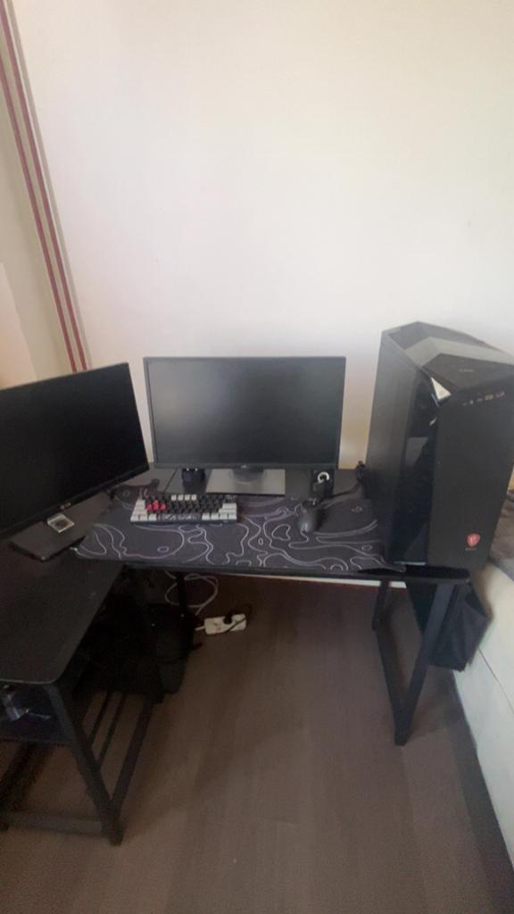 Complete gaming setup, Computers en Software, Desktop Pc's, HDD, SSD, 16 GB, Met videokaart, Met monitor, Gaming, Ophalen of Verzenden