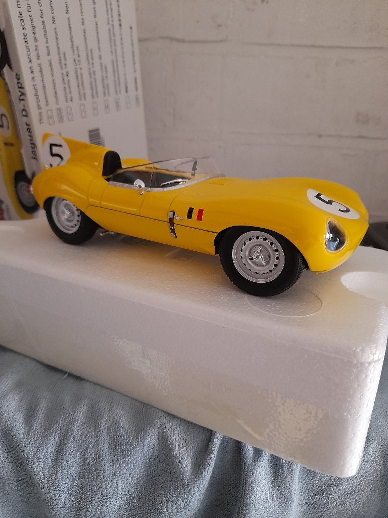 JAGUAR TYPE D 1/18 CM, Hobby & Loisirs créatifs, Voitures miniatures | 1:18, Envoi, Comme neuf, Voiture, Autres marques