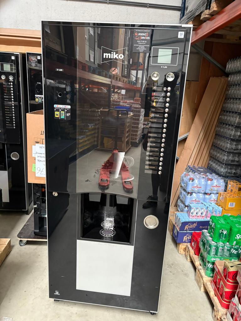 Distributeur automatique, Articles professionnels, Horeca | Food, Enlèvement, Boissons