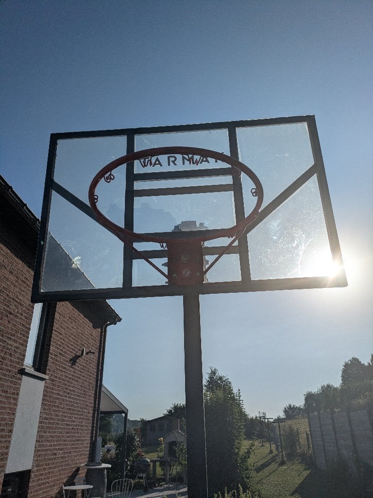 KIPSTA Panier basket sur pied réglable 2,40 à 3,05 m, Sports & Fitness, Basket, Comme neuf, Anneau, Panneau ou Poteau, Enlèvement