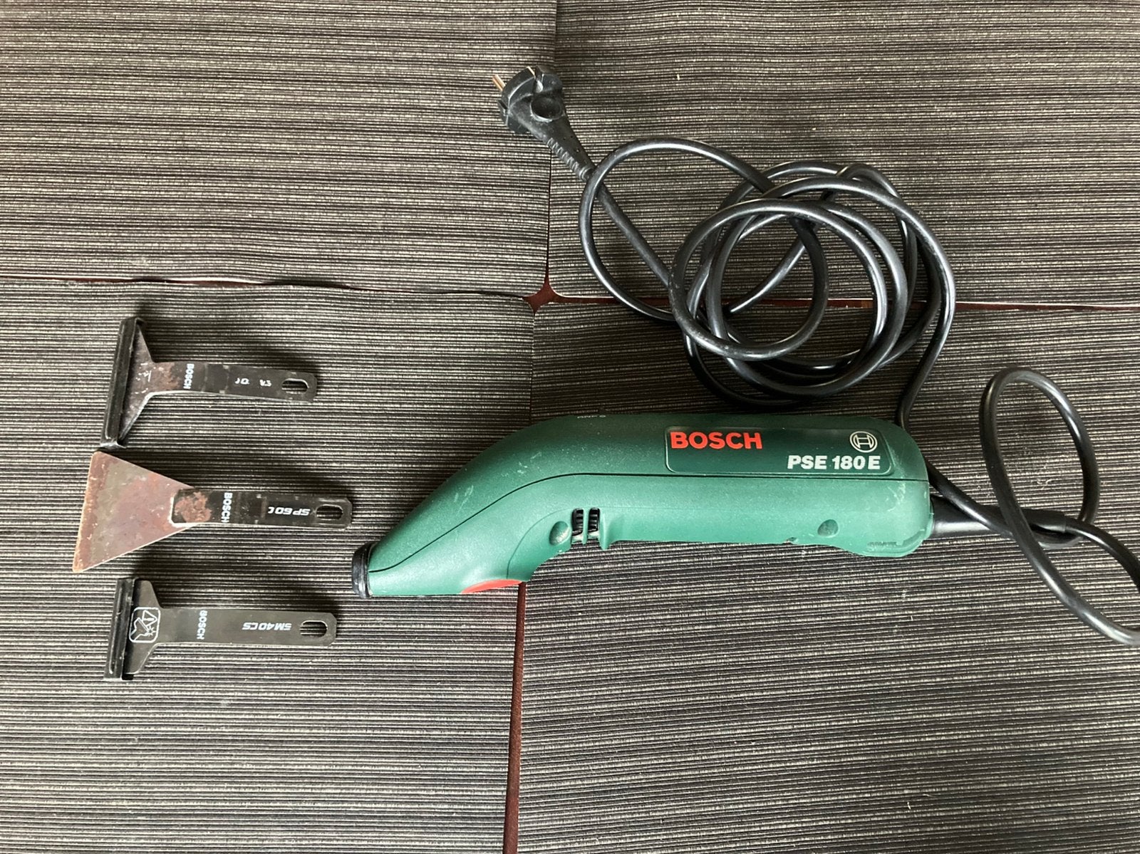 Bosch Krabmachine, Doe-het-zelf en Bouw, Ophalen, Zo goed als nieuw, Gereedschapsset, Bosch