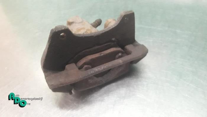 Etrier de frein (pince) avant droit d'un Fiat 500, -, 3 mois de garantie, Utilisé, Fiat
