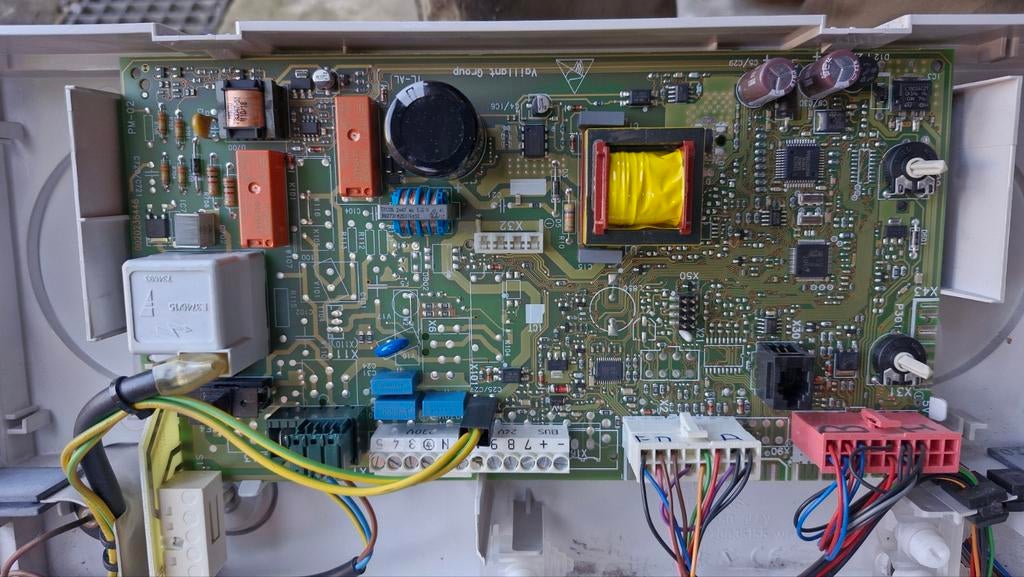 Vaillant Eco TEC pro VC BE 256 main board (PCB), Ophalen