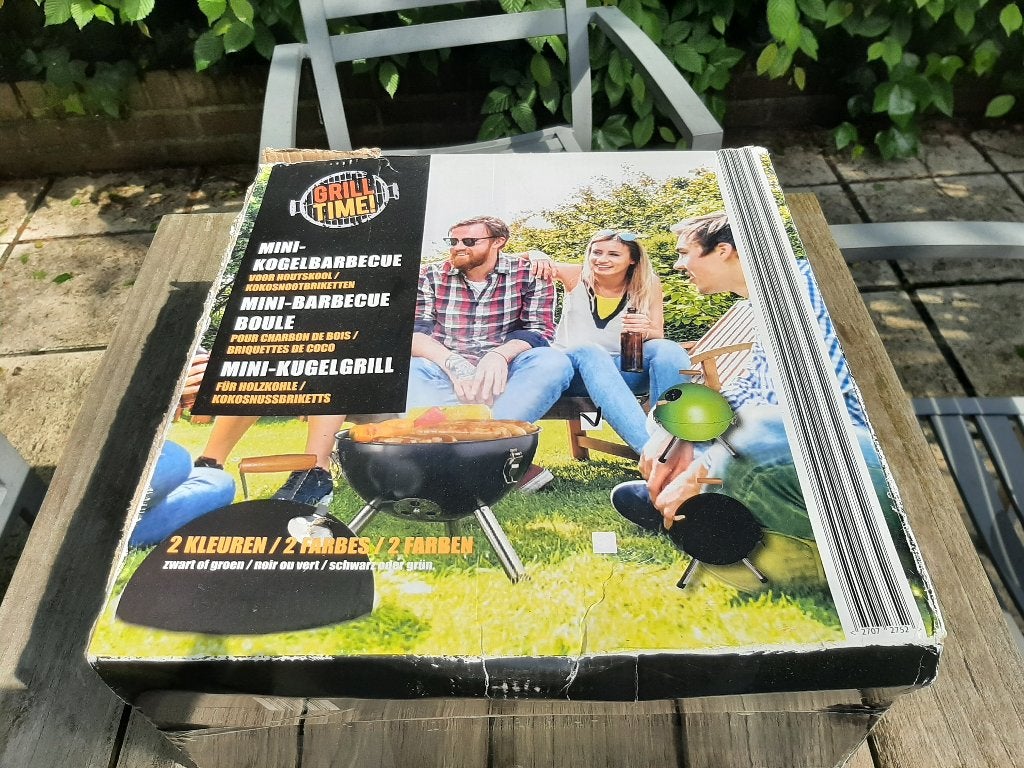 Mini kogelbarbecue met aanmaakblokjes en kokosbriketten, Ophalen, Nieuw, Overige merken