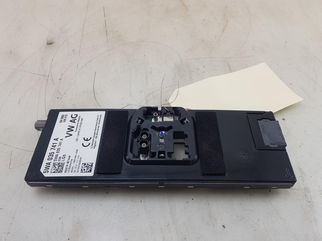 ANTENNE VERSTERKER Golf VIII (CD1) (|5WA035741A|), Gebruikt, Volkswagen