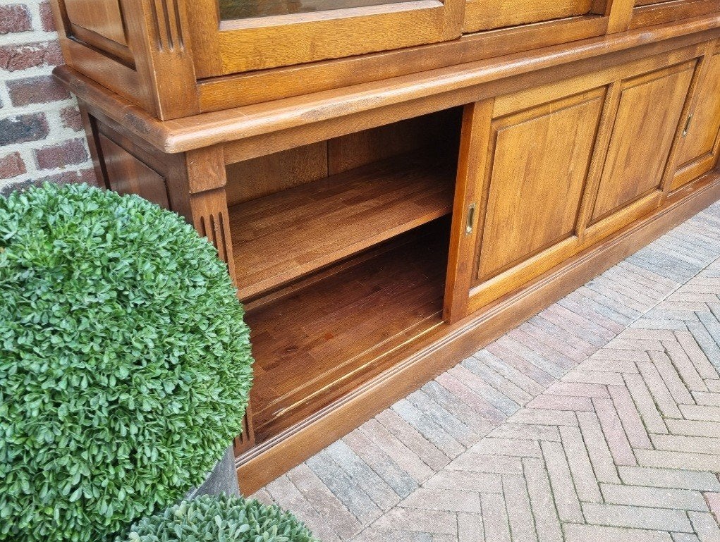 Eiken flamant buffetkast/vitrinekast GRATIS LEVERING, Flamant, Ophalen of Verzenden, 200 cm of meer, 25 tot 50 cm