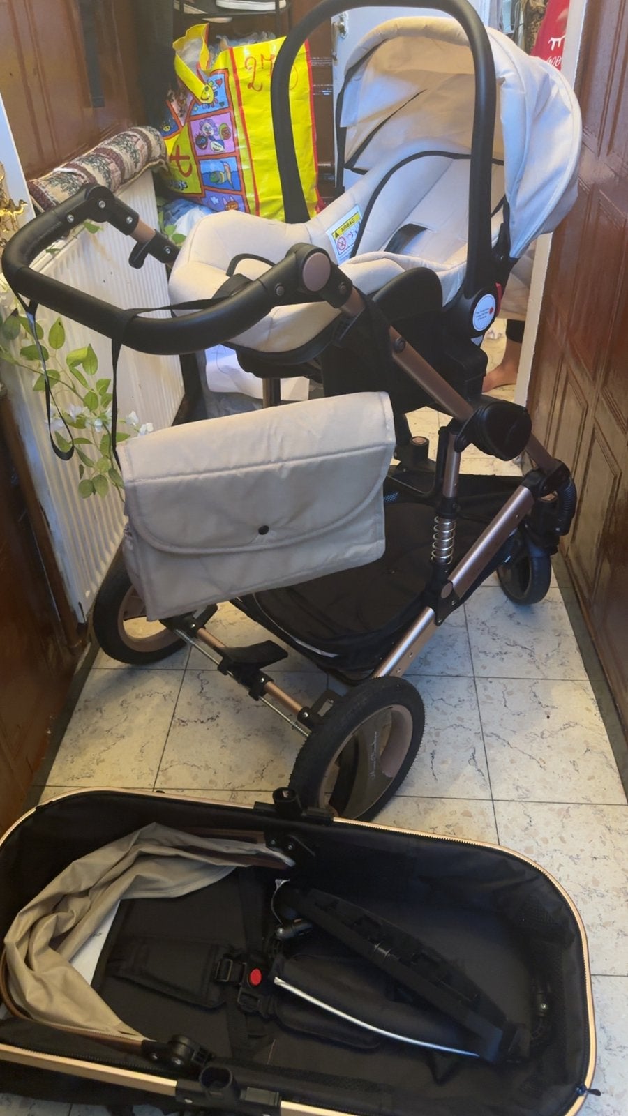 Poussette, Enfants & Bébés, Poussettes & Combinaisons, Enlèvement, Comme neuf, Poussette