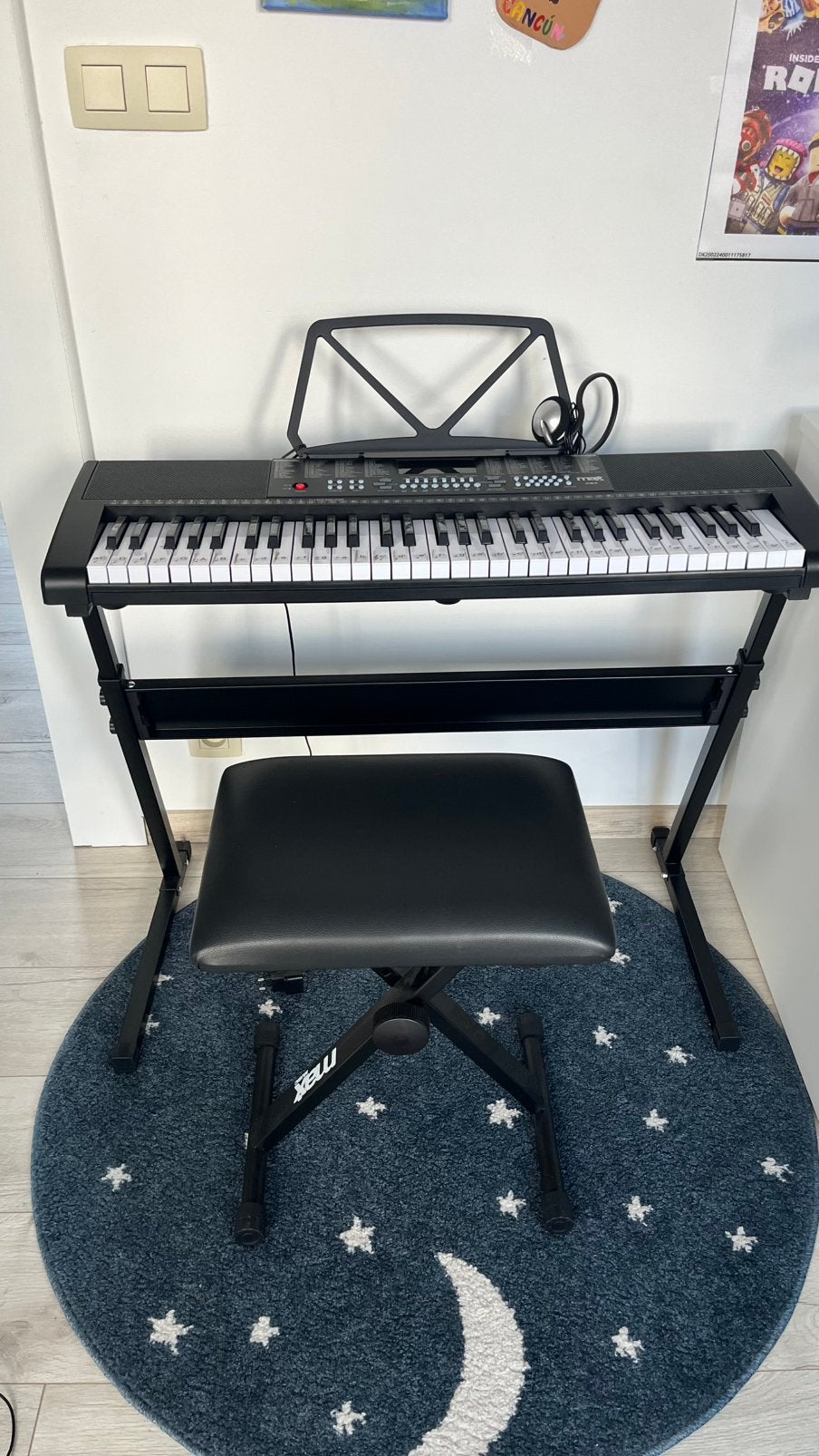 Keyboard met stoel en headset, Muziek en Instrumenten, Ophalen, Zo goed als nieuw