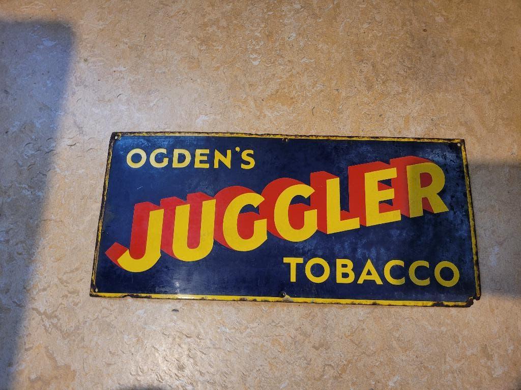 ancienne plaque émaillée ogden's juggler tobacco, Collections, Enlèvement ou Envoi, Utilisé, Panneau publicitaire