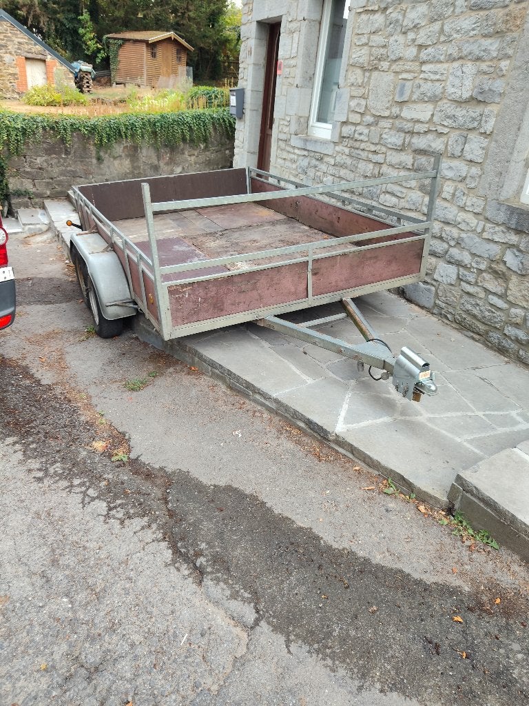 Remorque double essieux, Enlèvement, Utilisé