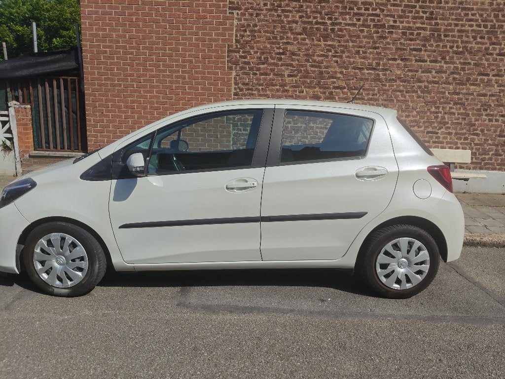 Toyota Yaris 1.5 Hybride, Autos, Toyota, Particulier, Yaris, ABS, Airbags, Climatisation automatique, Bluetooth, Air conditionné automatique