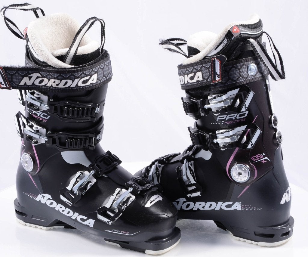 40,5; 41 EU dames skischoenen NORDICA PROMACHINE 105 X W, Gebruikt, Verzenden, Schoenen, Carve