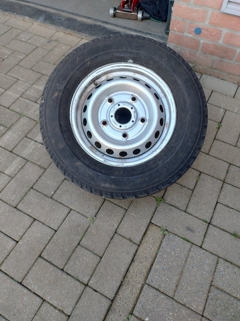 Velg met band ford transit, 15 pouces, 215 mm, Pneus été, Véhicule utilitaire