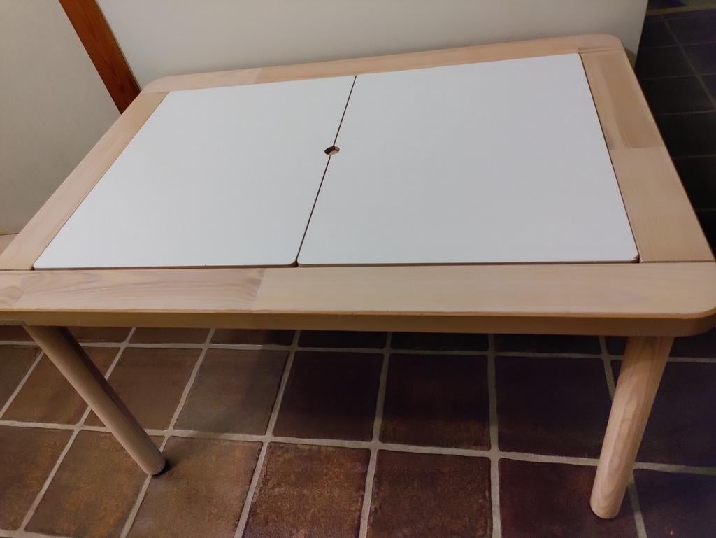 Ikea Flisat Kindertafel/ speeltafel/kindertafel zonder bak.., Kinderen en Baby's, Ophalen