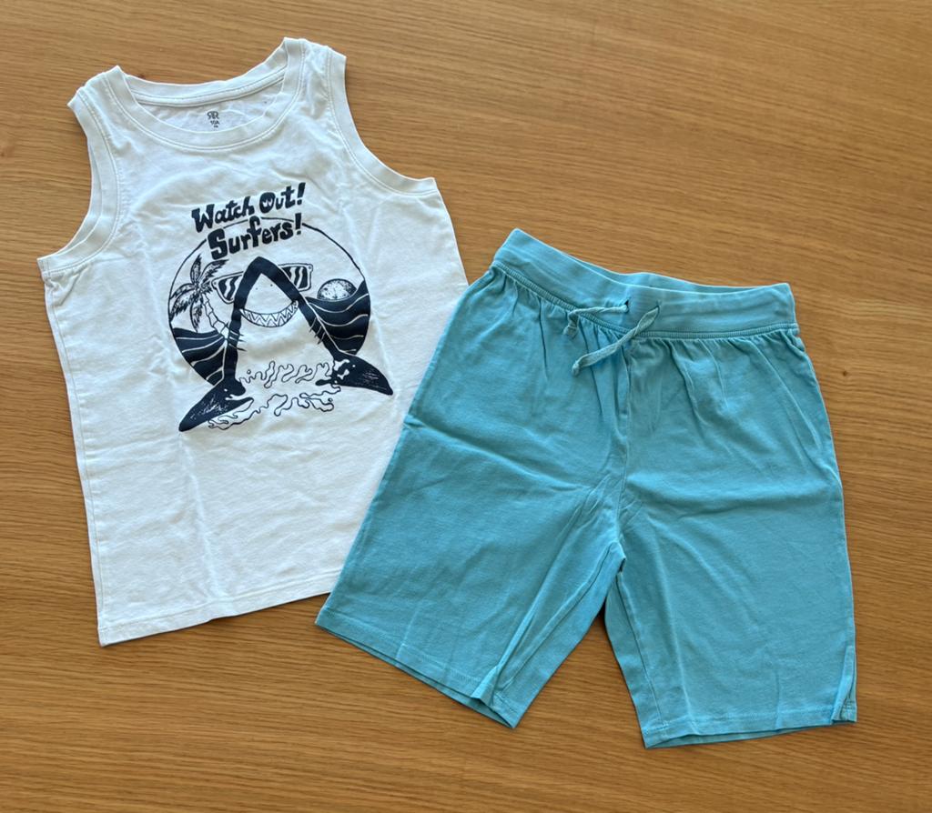Pyjashort Requin - 10 ans - 5€, Enfants & Bébés, Vêtements enfant | Taille 140, Enlèvement ou Envoi, Comme neuf, Garçon, Vêtements de nuit ou Sous-vêtements