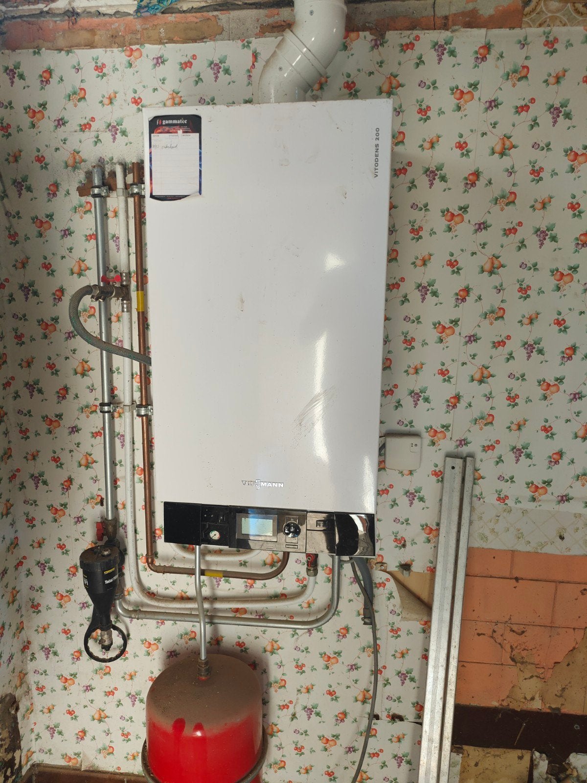 Viessman Vitodens Gasdoorstromer, Ophalen, Aardgas, Geiser, 6 t/m 10 jaar oud