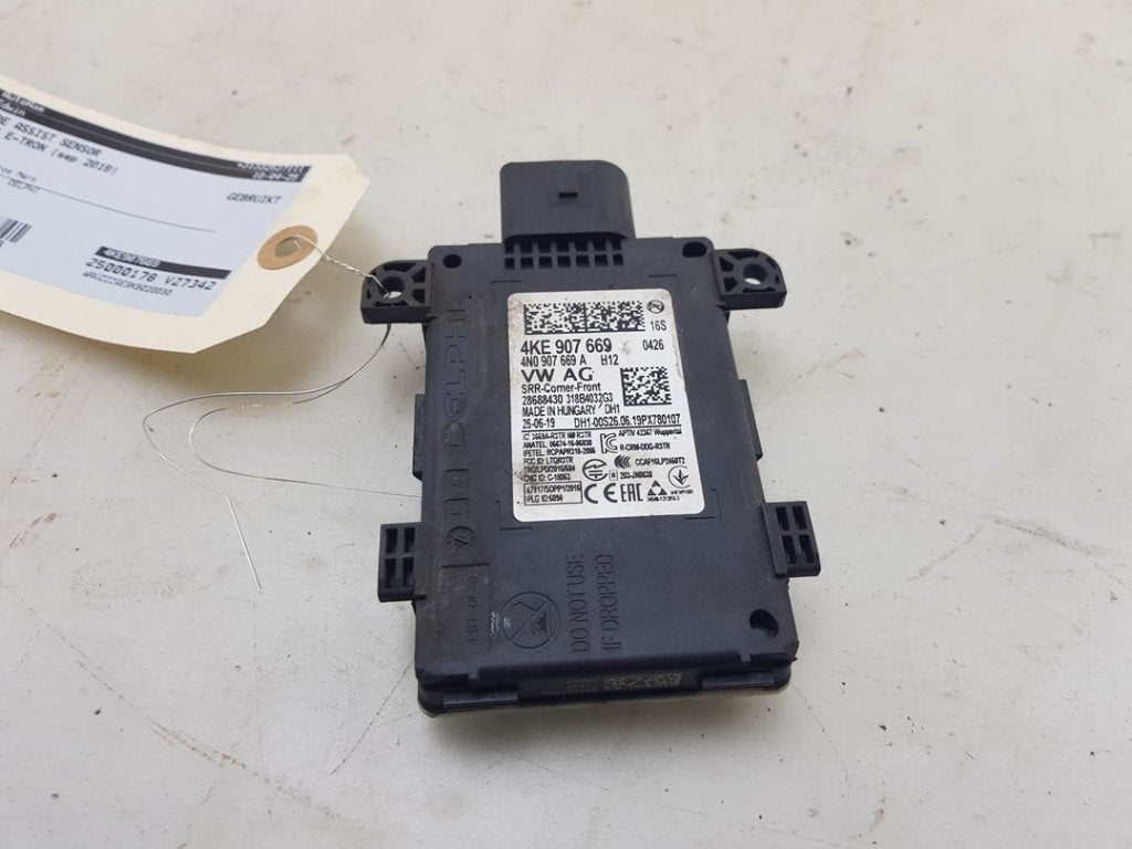 DIVERS Audi E-Tron (GEN) (|4KE907669|4N0907669AA|), Utilisé, Audi