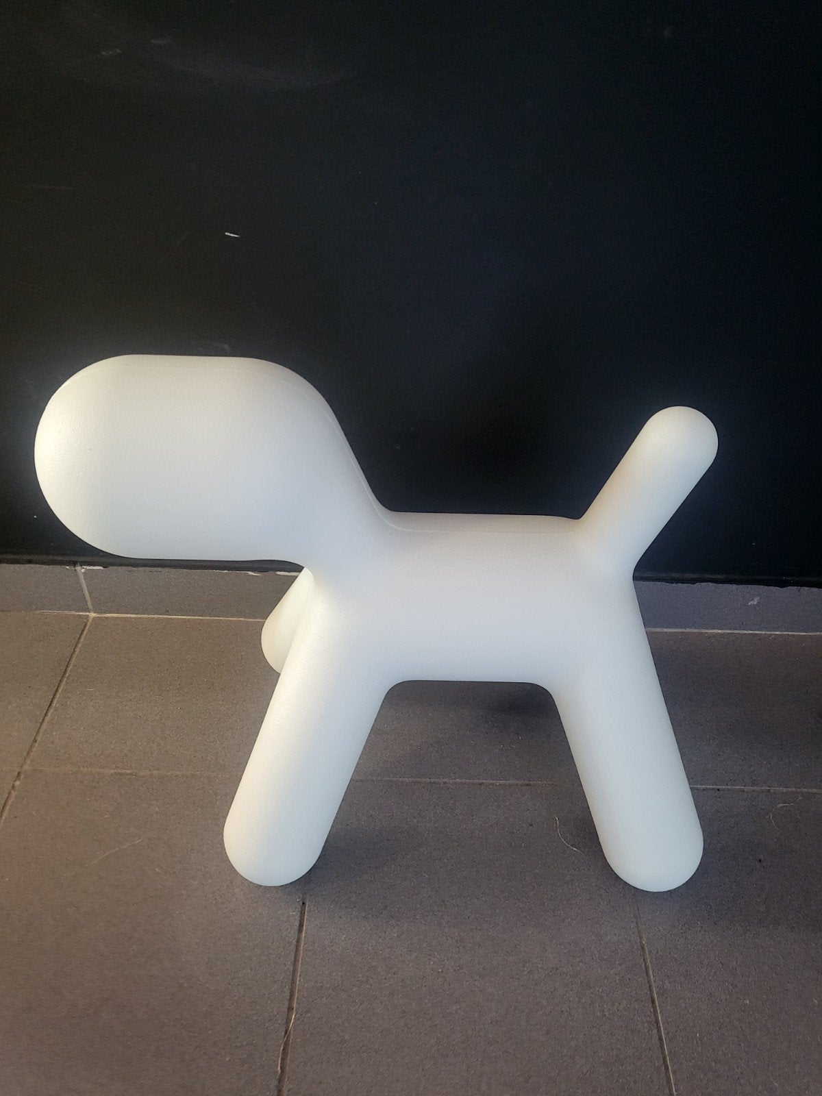 Me too magis puppy medium als nieuw, Ophalen, Beeld, Beige, Kunststof