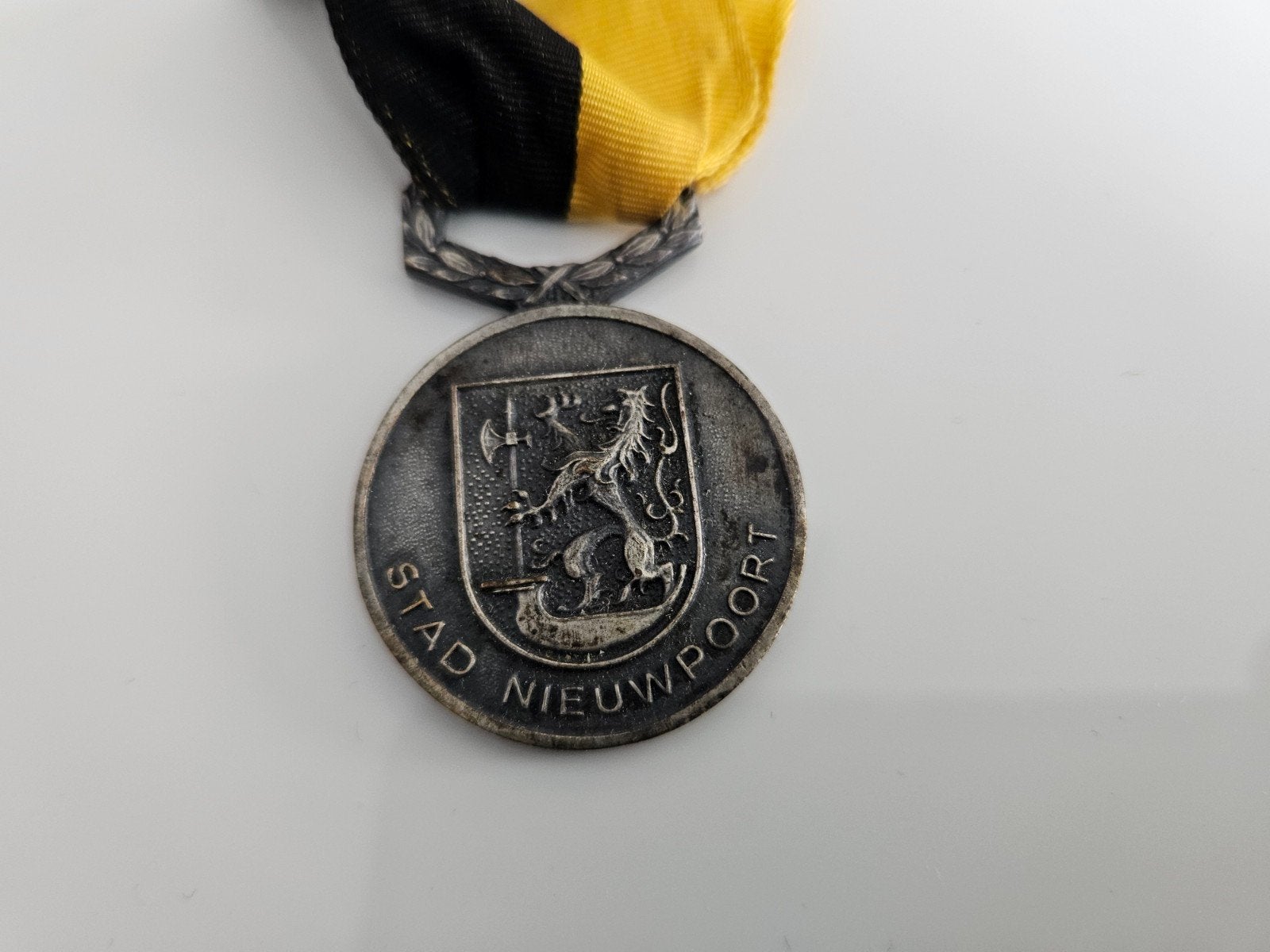 Stad Nieuwpoort oude medaille, Postzegels en Munten, Ophalen of Verzenden