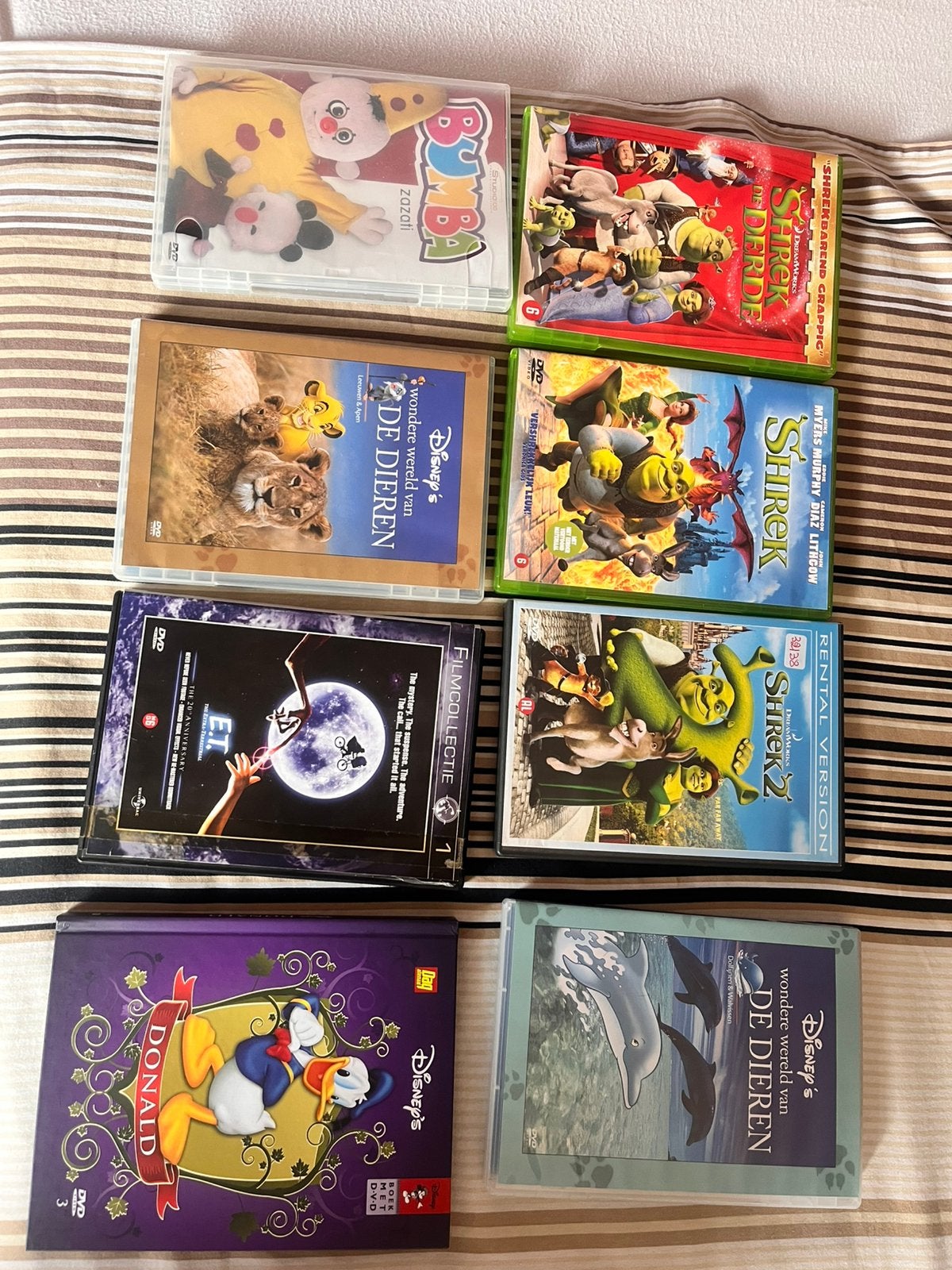 Livres en français et DVD en néerlandais, Enlèvement, Comme neuf