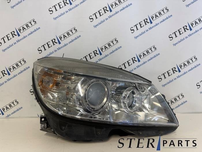 Phare droit d'un Mercedes C-Klasse, 3 mois de garantie, Utilisé, -, -